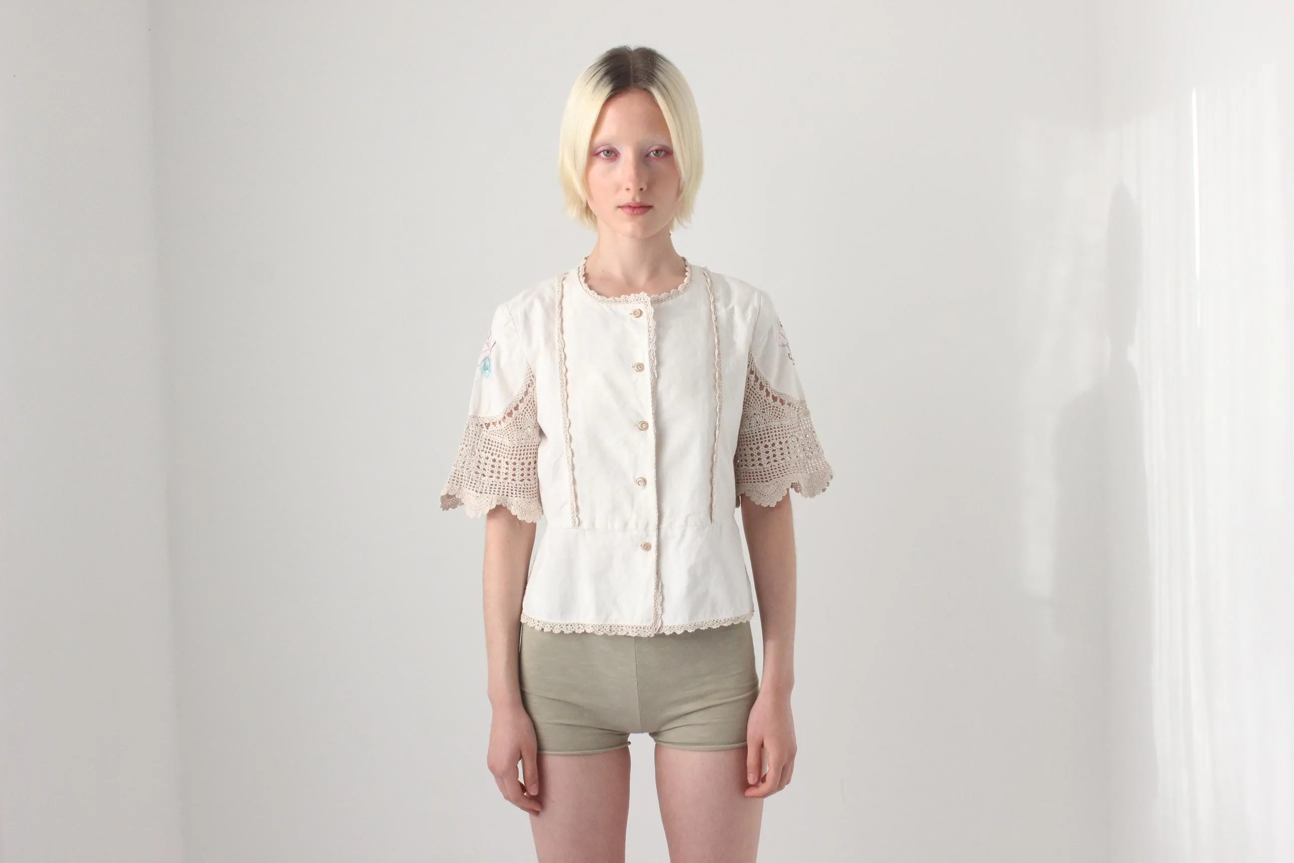 70s European Folk Embroidered Cotton Doily Top