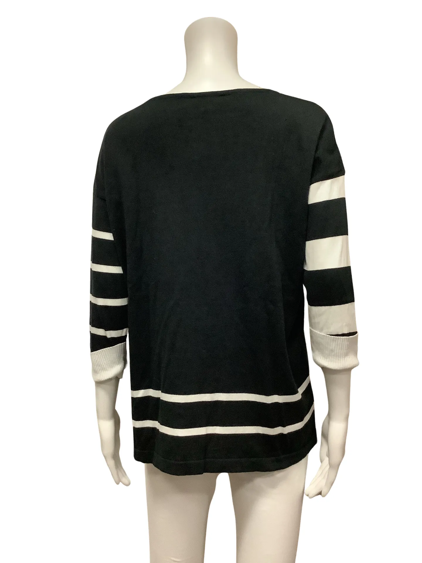 Angel Women's Sweater Black & White 3/4 Sleeve Size: M