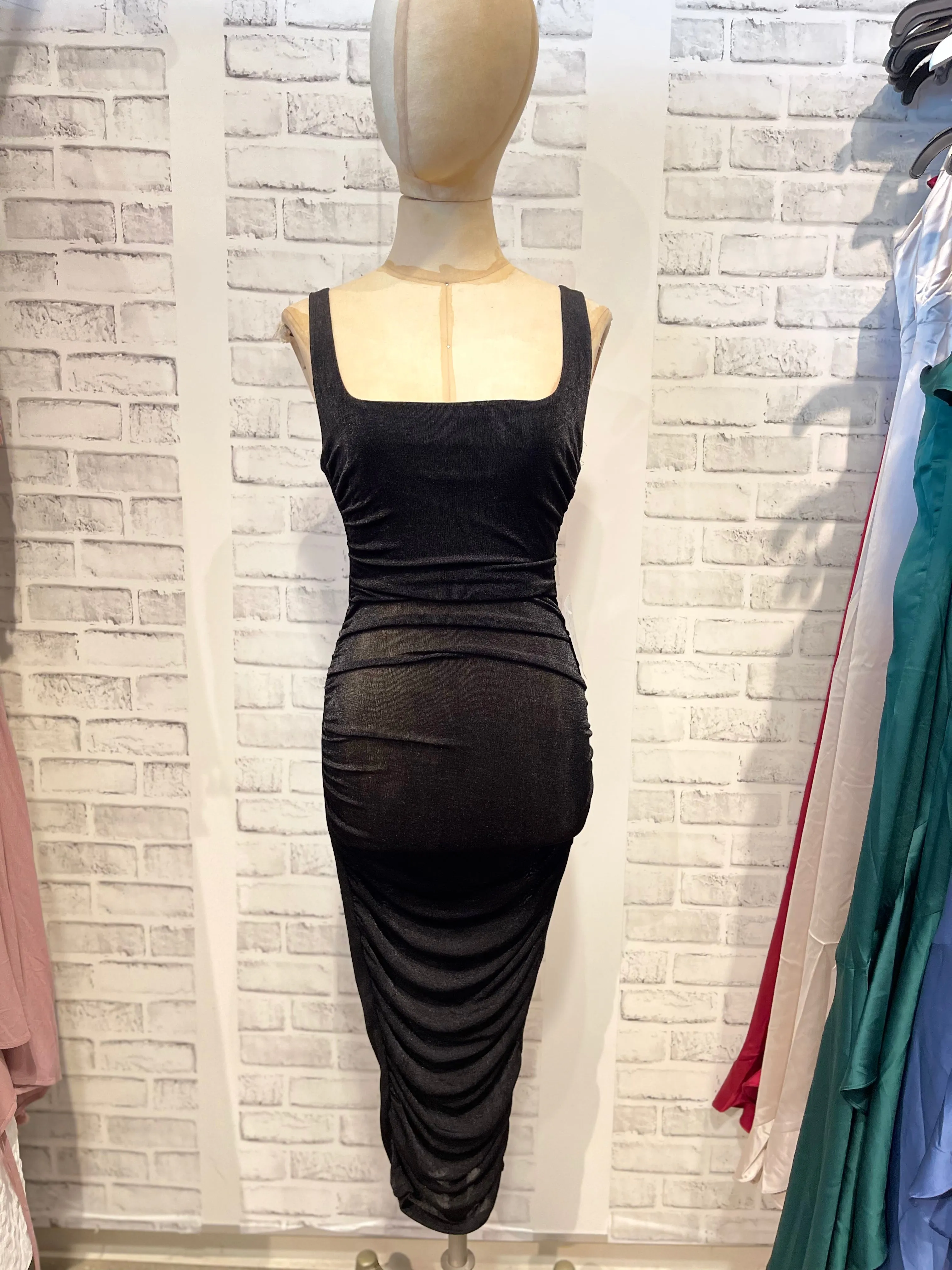Bloom Bodycon Dress in Black