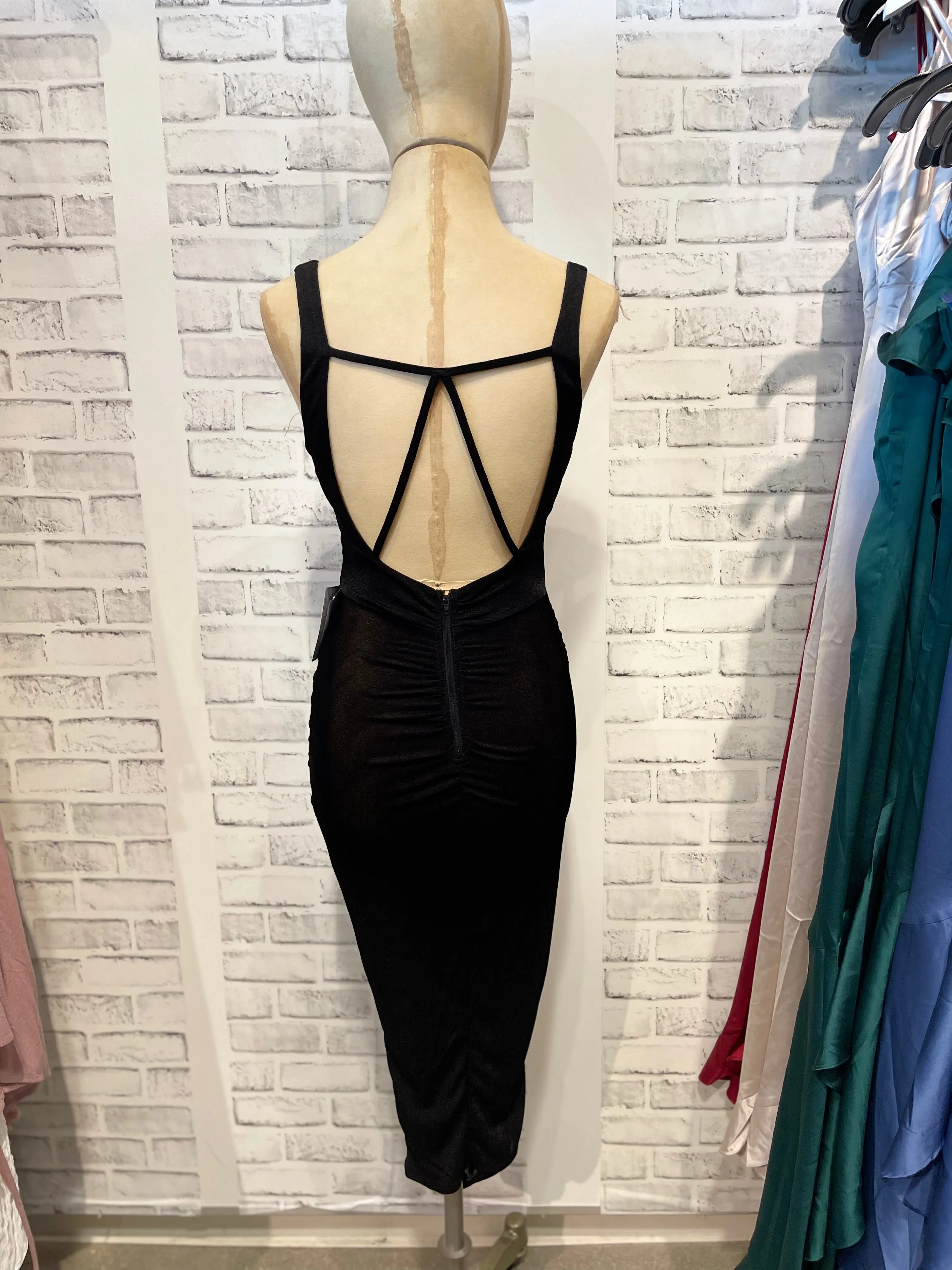 Bloom Bodycon Dress in Black