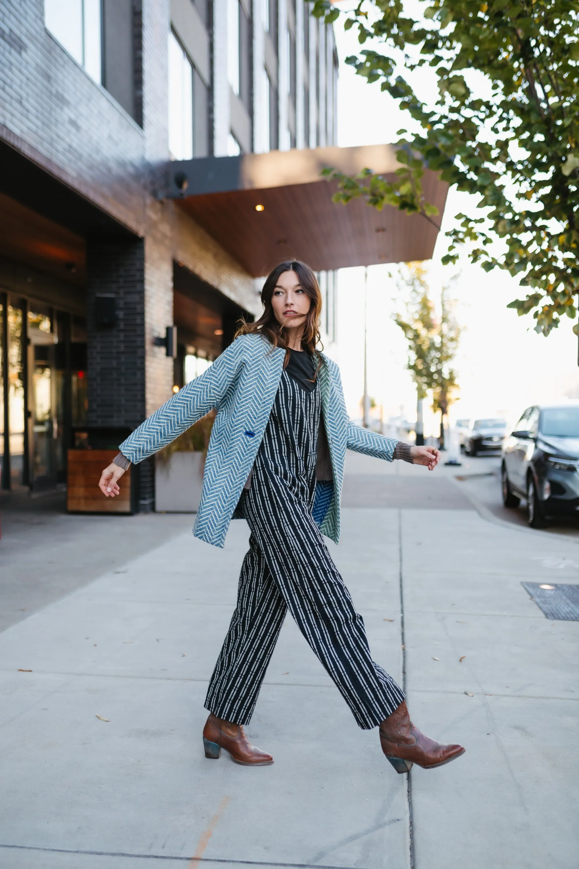 Charli Handwoven Cotton Jumper in Black and White Check - L Left
