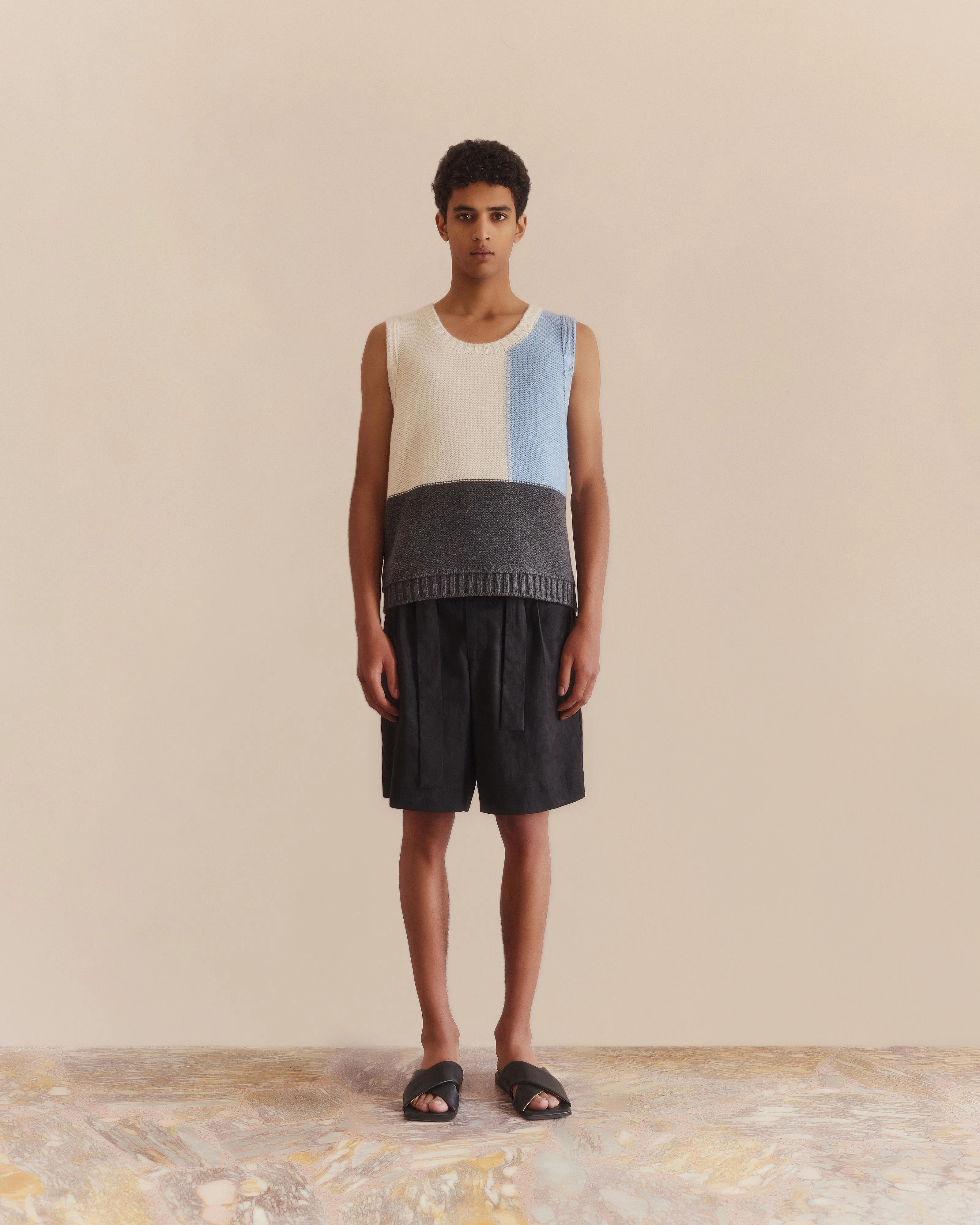 Colour Block Knit Vest