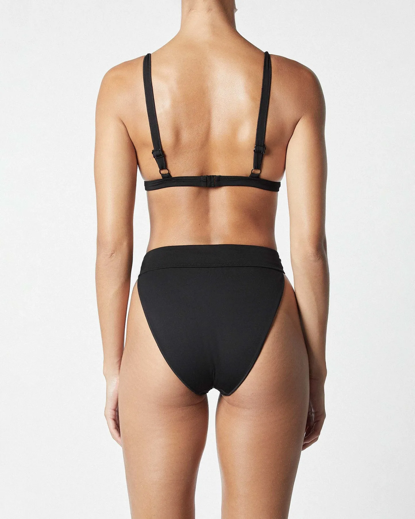 Contour Bikini Top Black