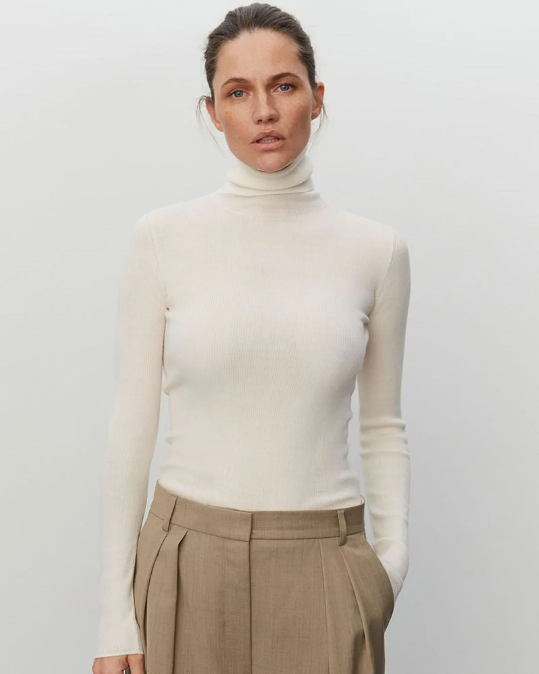 DAY Siena Roll Neck in Ivory