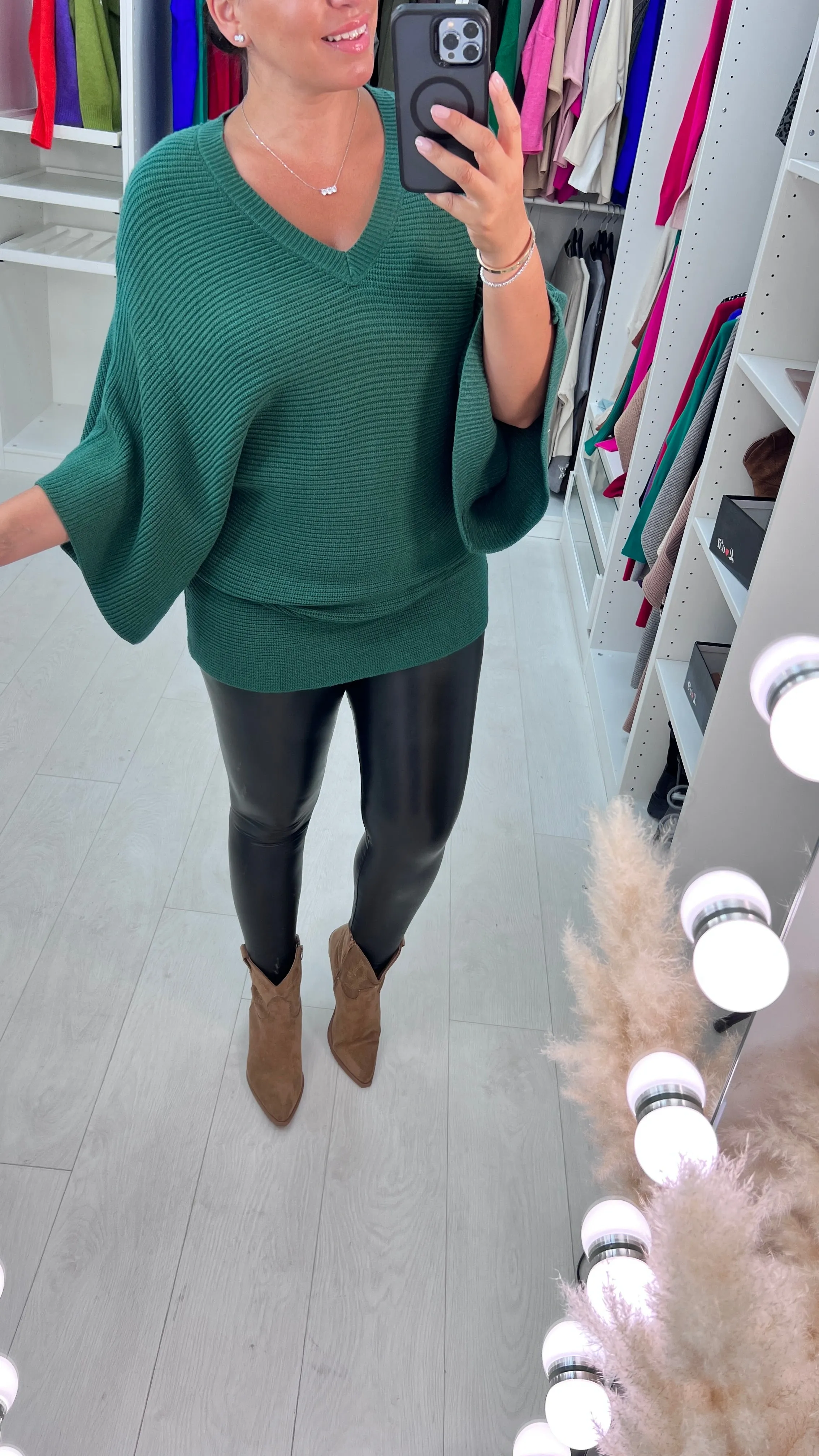 Doreta Ribbed V-Neck LongLine Jumper