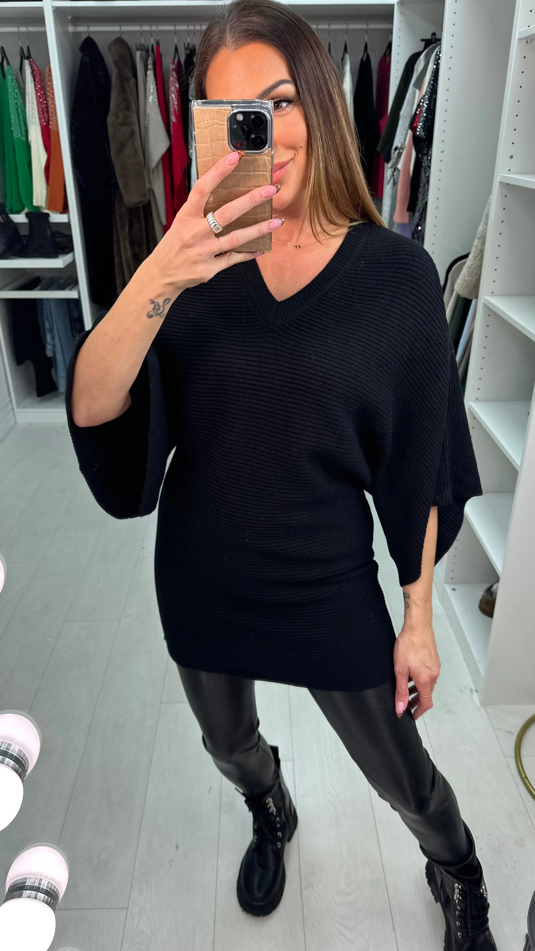 Doreta Ribbed V-Neck LongLine Jumper