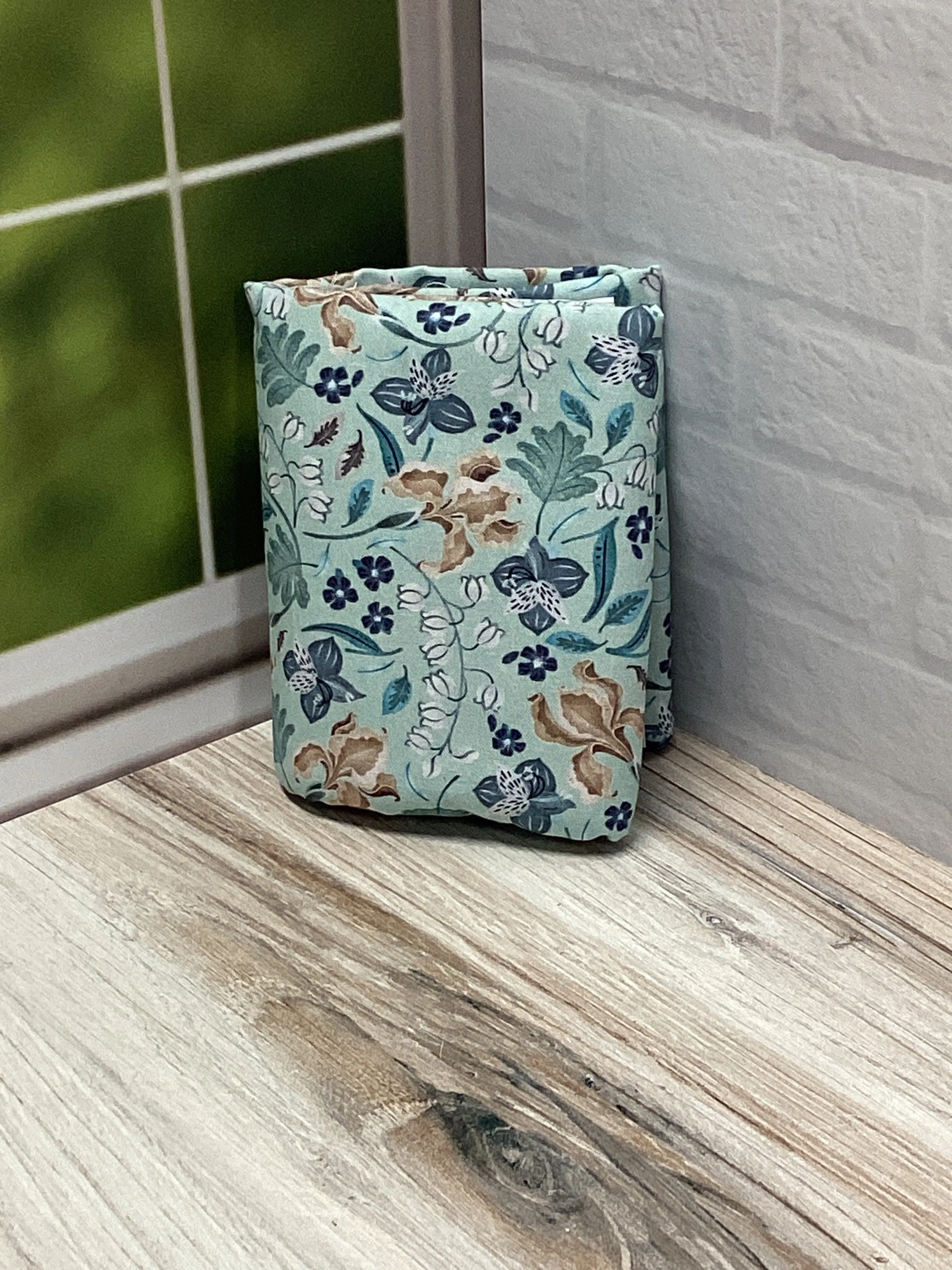Helpful Heifer Stuffy Travel Pillow