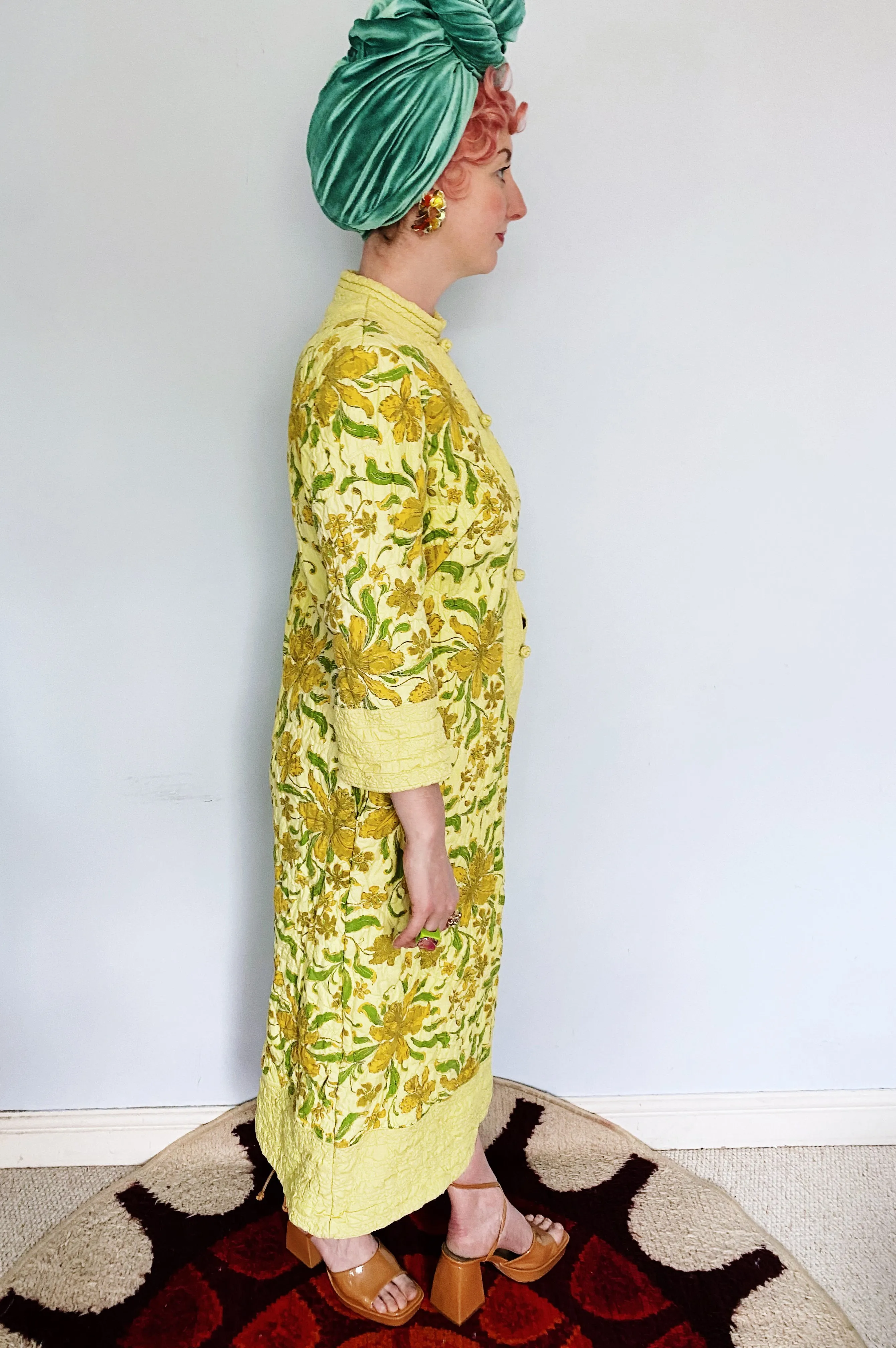 Japanese floral padded / quilted dress / house coat