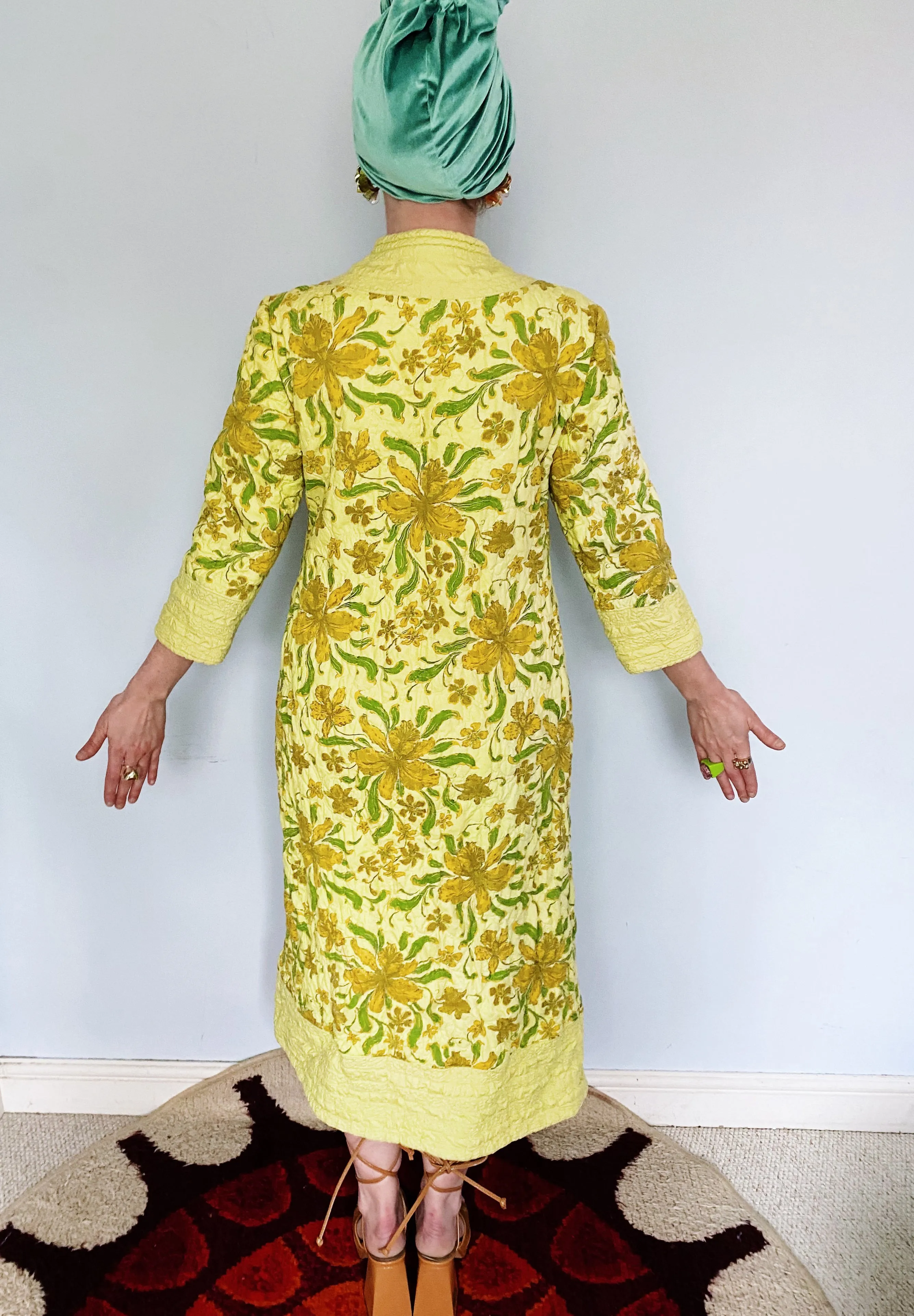 Japanese floral padded / quilted dress / house coat