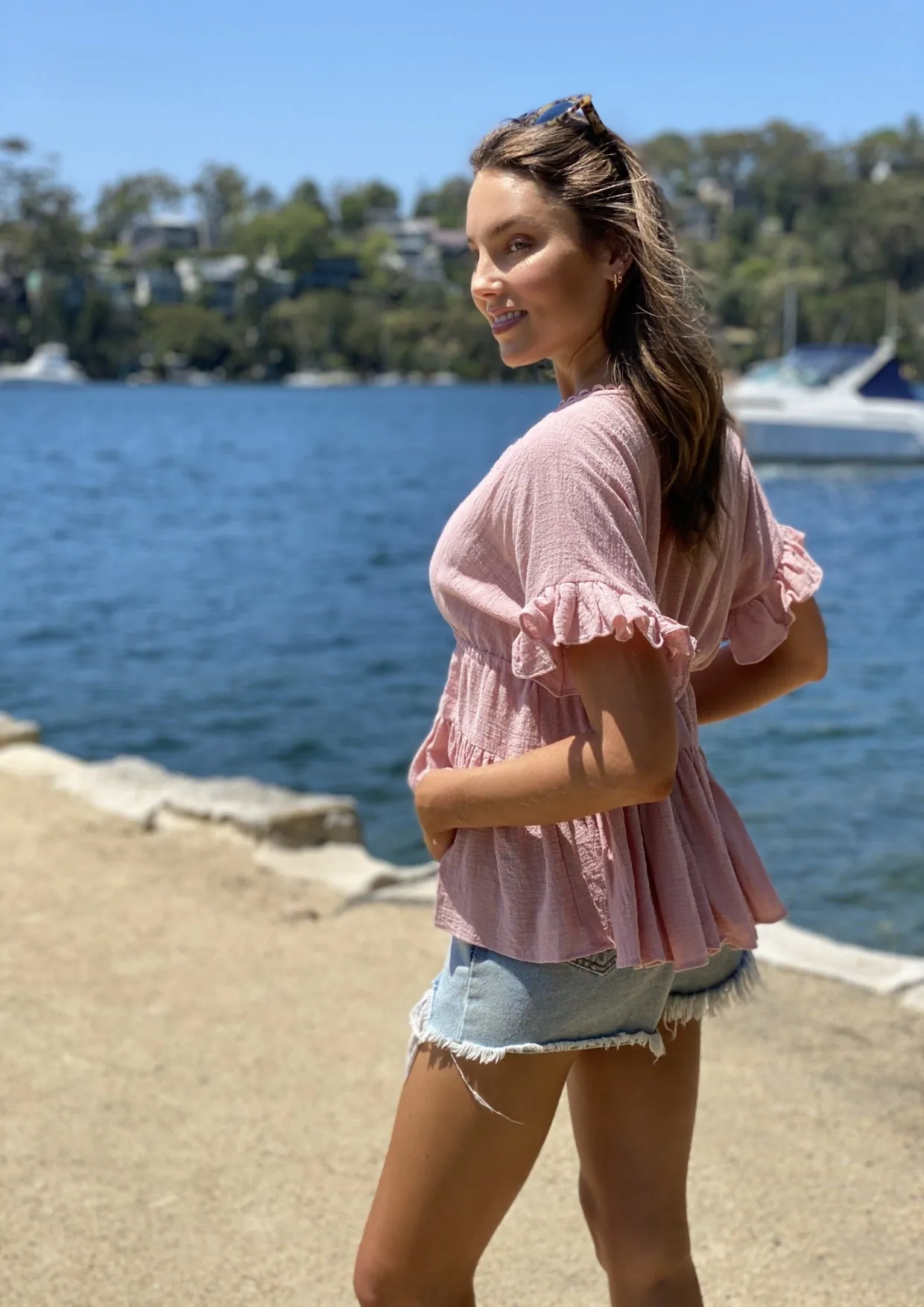 LA0716-3SS V-neck Ruffle Sleeve Top (Pack) On Sale