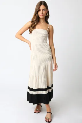Pleated Knit Maxi Dress