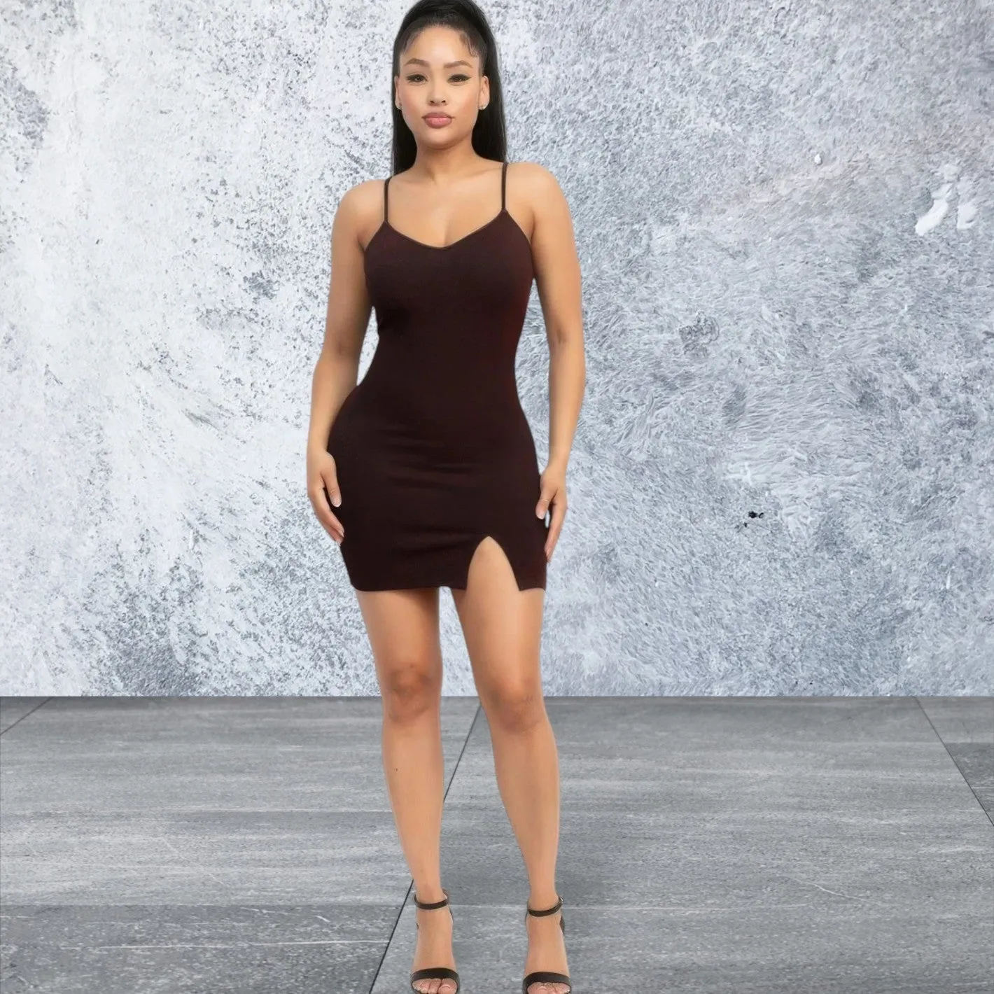 Sleeveless Glitter bodycon slit dress