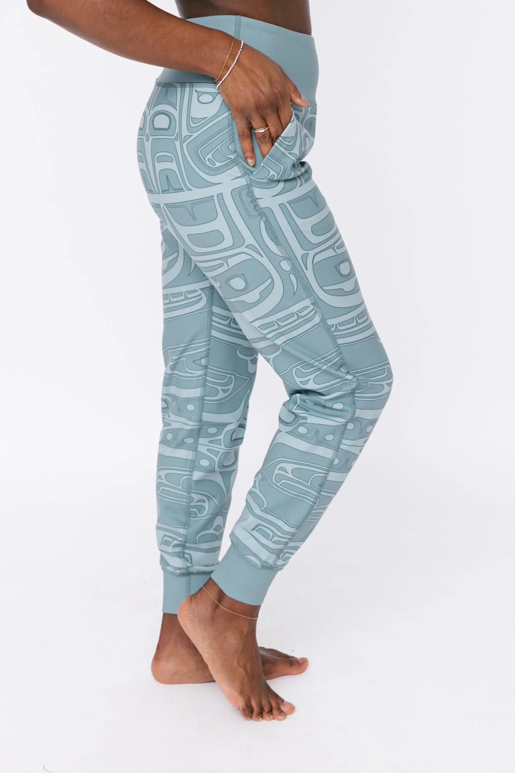 Spirit Bear Sage Pocket Jogger